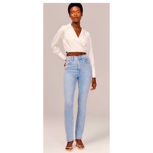 BNWT 90’s slim straight ultra high rise jeans from Abercrombie & Fitch